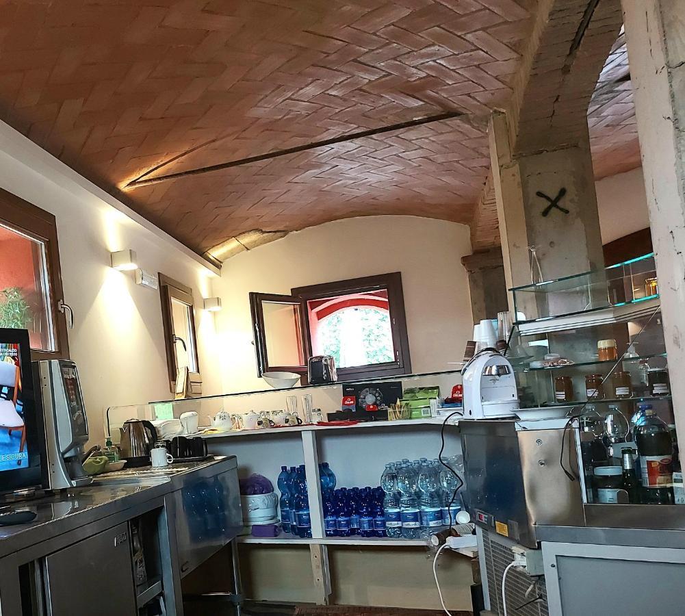 Agriturismo Azienda Agricola Ferrari M.Rita Pozza Extérieur photo